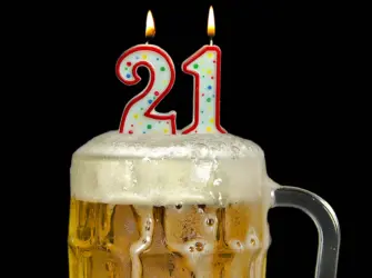 С днем рождения 21. Открытка с Днем рождения. Поздравление с Днем рождения