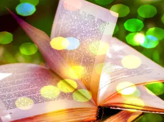 Сказочная книга открытка